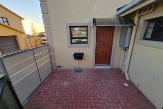 3 Bedroom Property for Sale in Mossel Bay Ext 15 Western Cape